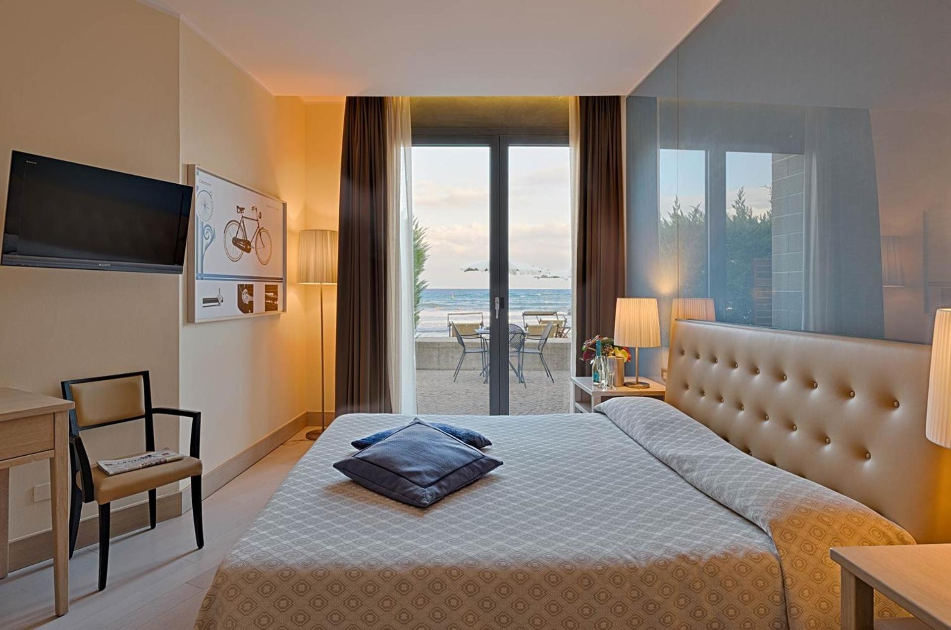 Elegance Boutique Suites วัลแวร์เด ภายนอก รูปภาพ